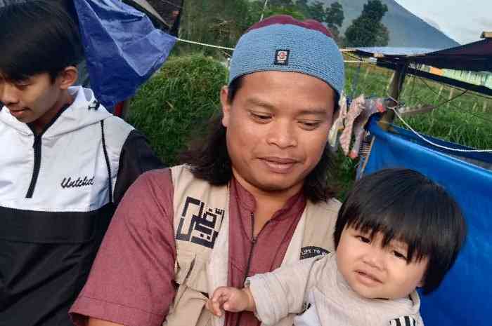 Dokumentasi saat bersama anak penyitas gempa Cianjur (Doc. Kangmox) 