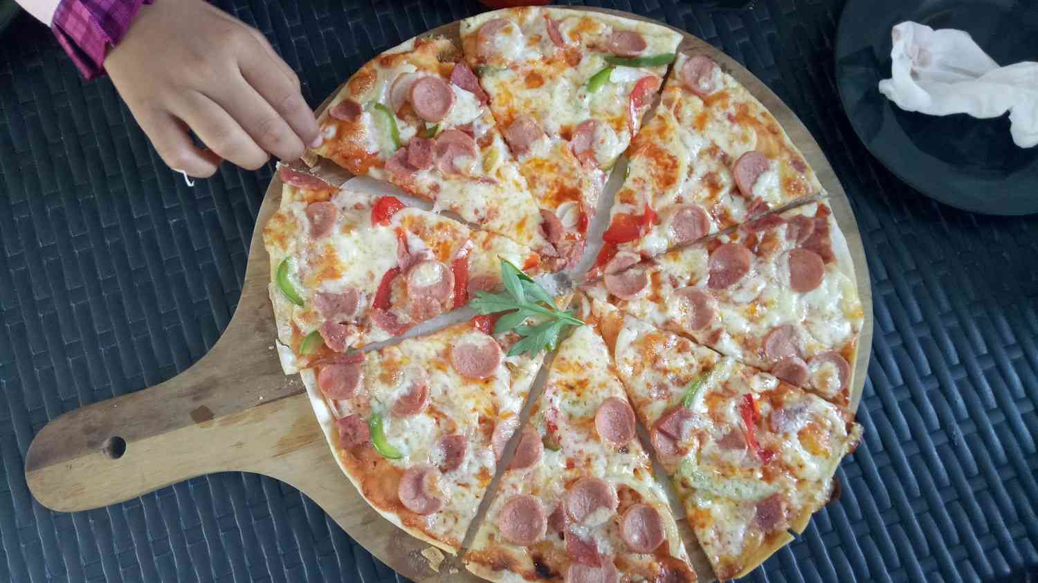 Pizza. | Foto Dokumentasi Pribadi.