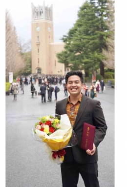 Jerome Polin Menyelesaikan Pendidikan S1 di Waseda University (Sumber : Instagram)