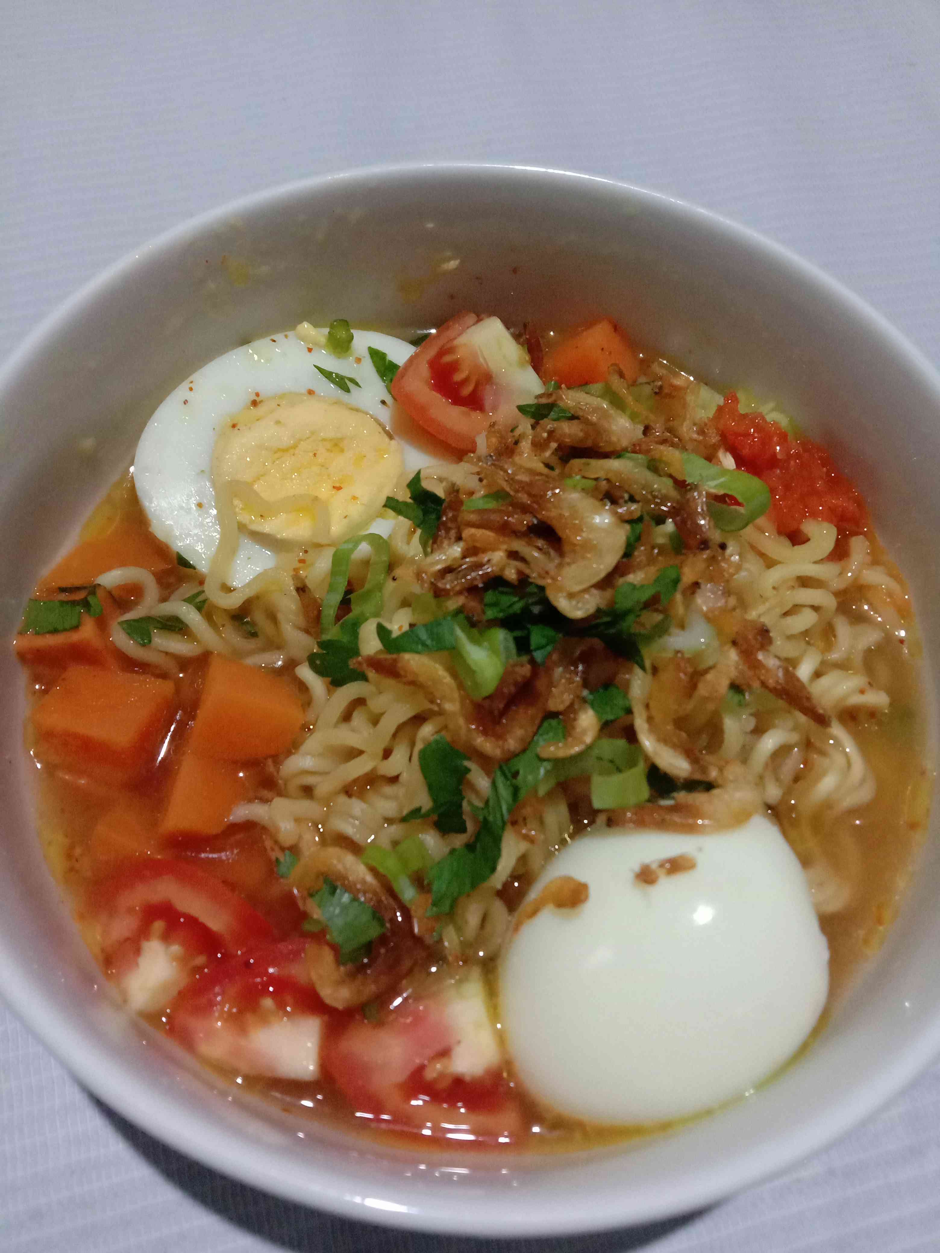 Sup Mie dengan Ubi Orens|foto: dokpri