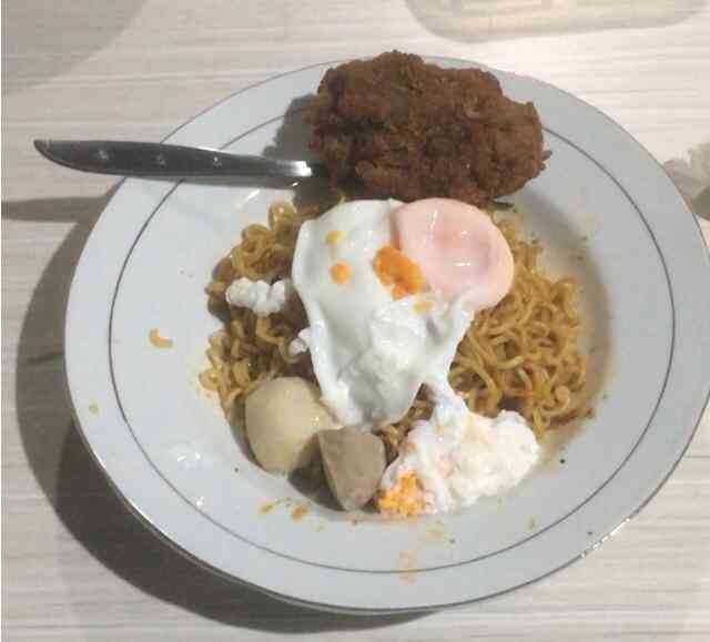 Mie Instan rasa rendang: Dokpri