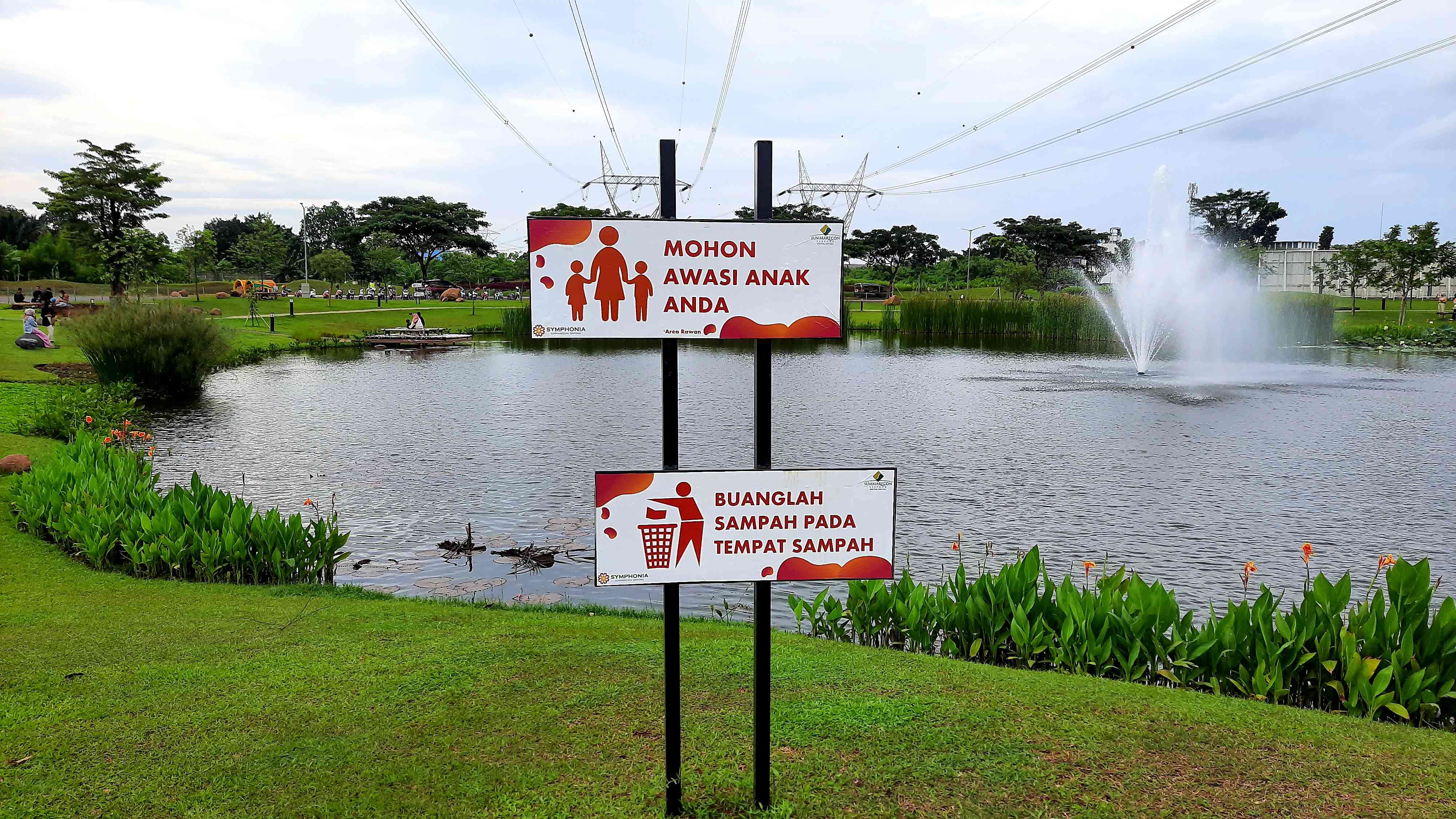 Papan himbauan di Danau Melody (foto: dokumentasi pribadi)