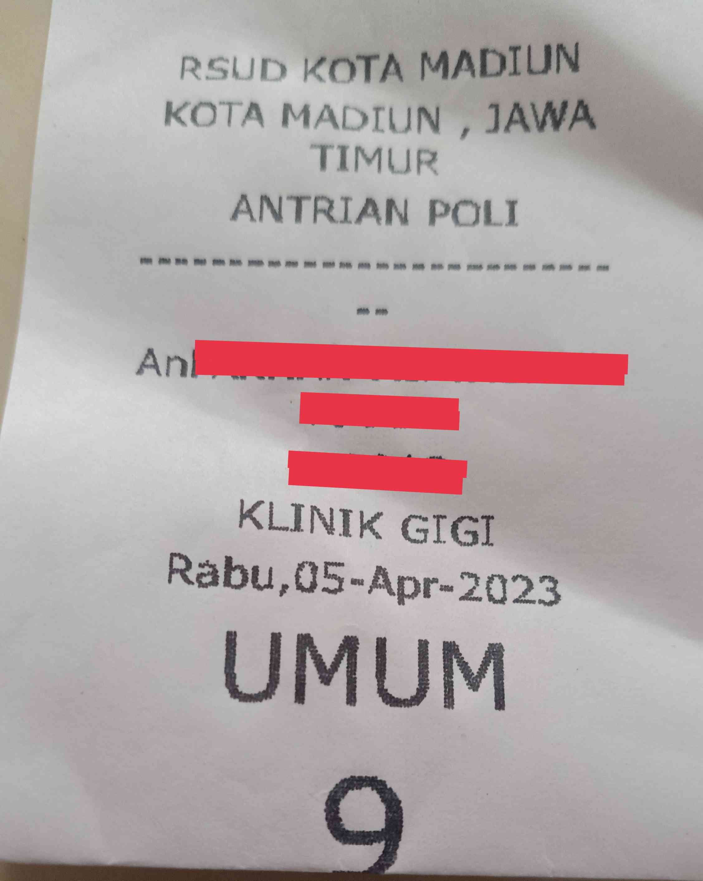 Antrian di poli gigi hari kedua. Foto dokpri