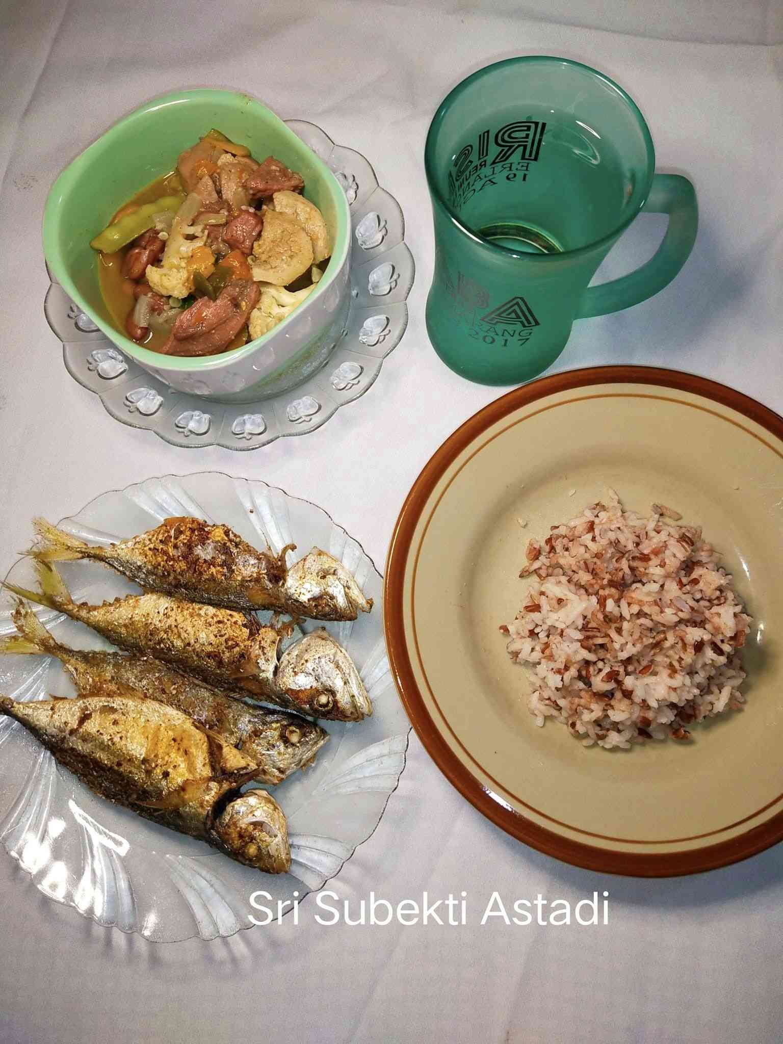  makanan sederhana sup kacang merah, nasi dan ikan, dokpri