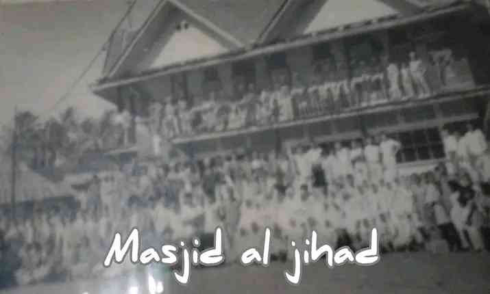Masjid Aljihad tahun 60-an masih berupa bangunan kayu/foto: Facebook Amm Rejang Lebong