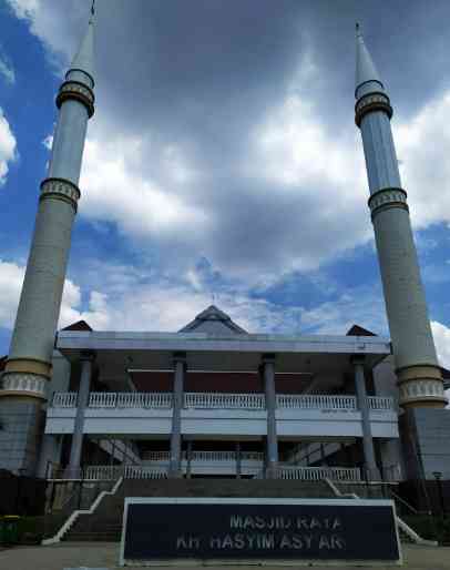 Gambar ilustrasi: Masjid KH Hasyim Asyari Menghadirkan Budaya Khas Betawi (Dok.Pri)
