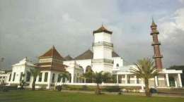 Duniamasjid.islamic-center.or.id
