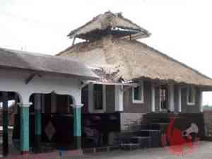 Gambar Masjid Songak (Sumber : corongrakyat.co.id)