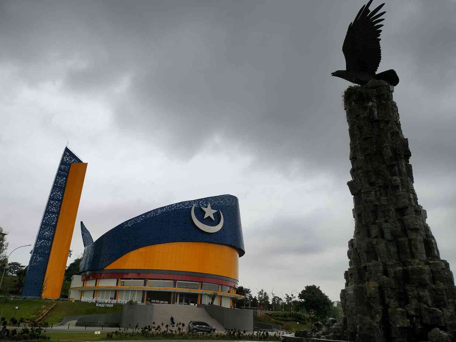 Masjid Tanjak, Batam, Kepulauan Riau. | Foto Dokumentasi Pribadi.