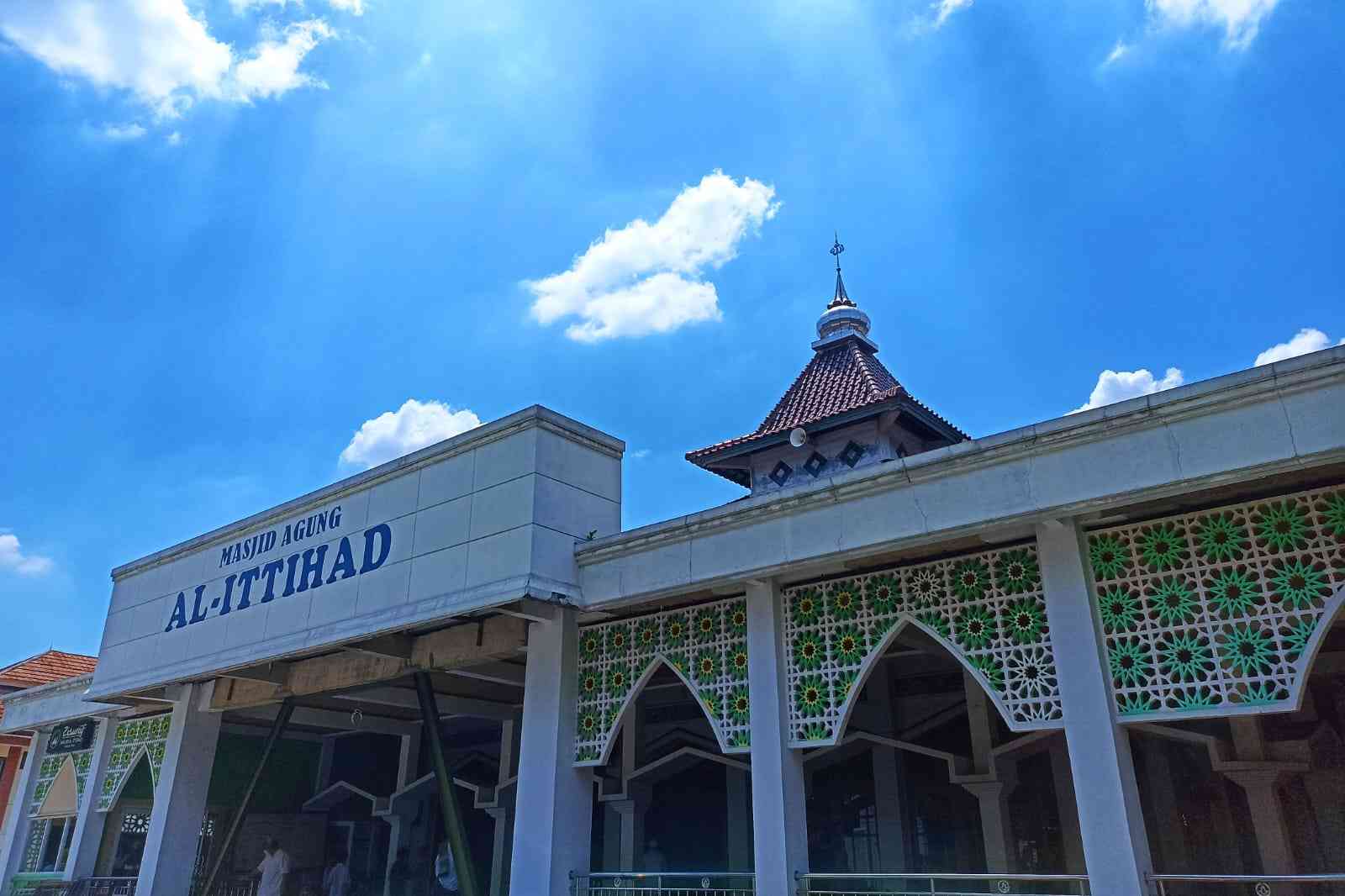 Masjid Al-Ittihad Cibinong (foto by widikurniawan)