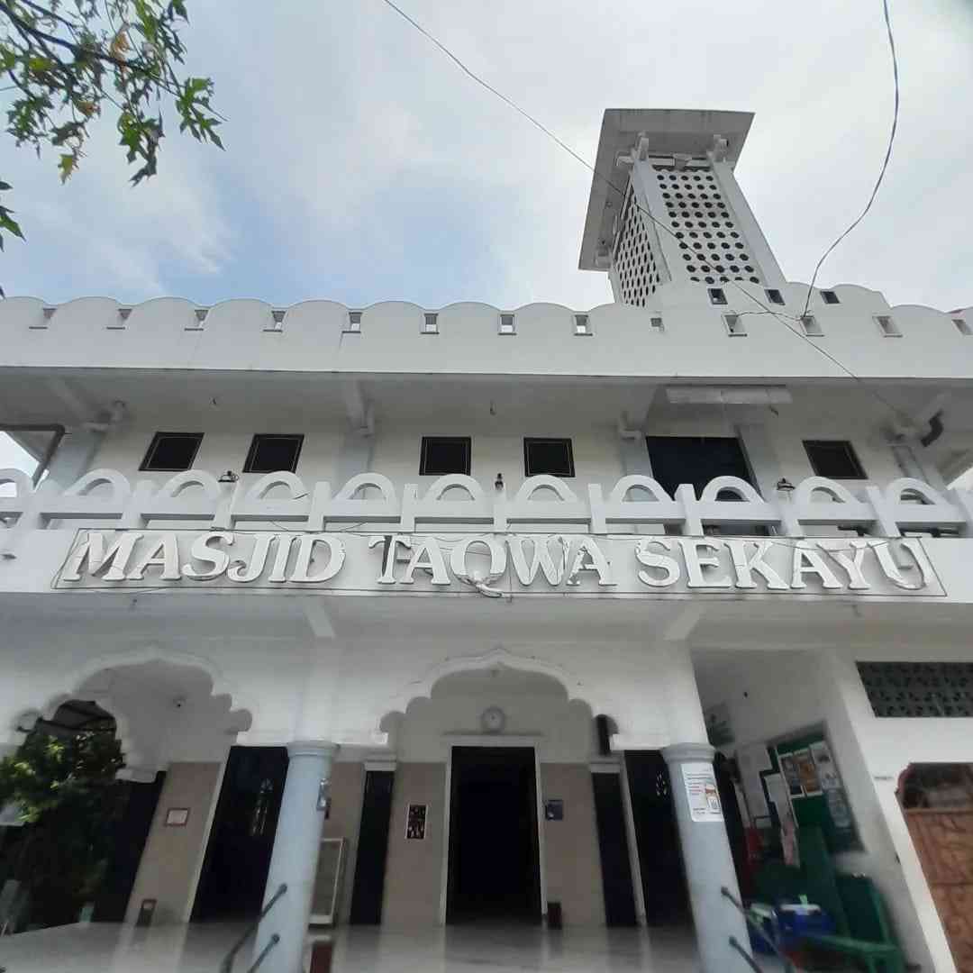 Masjid Taqwa Sekayu Semarang - Sumber: Dokumen Prama R. Putranto