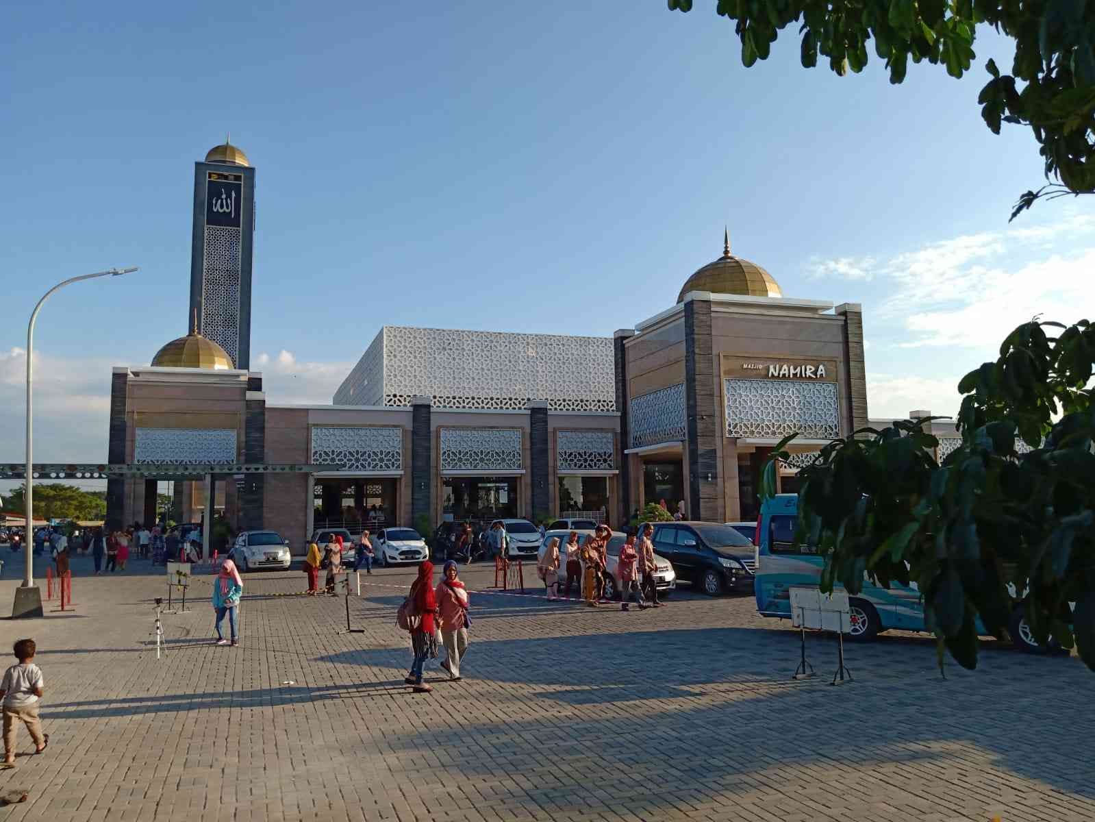 Masjid Namira Lamongan (dok. pribadi)