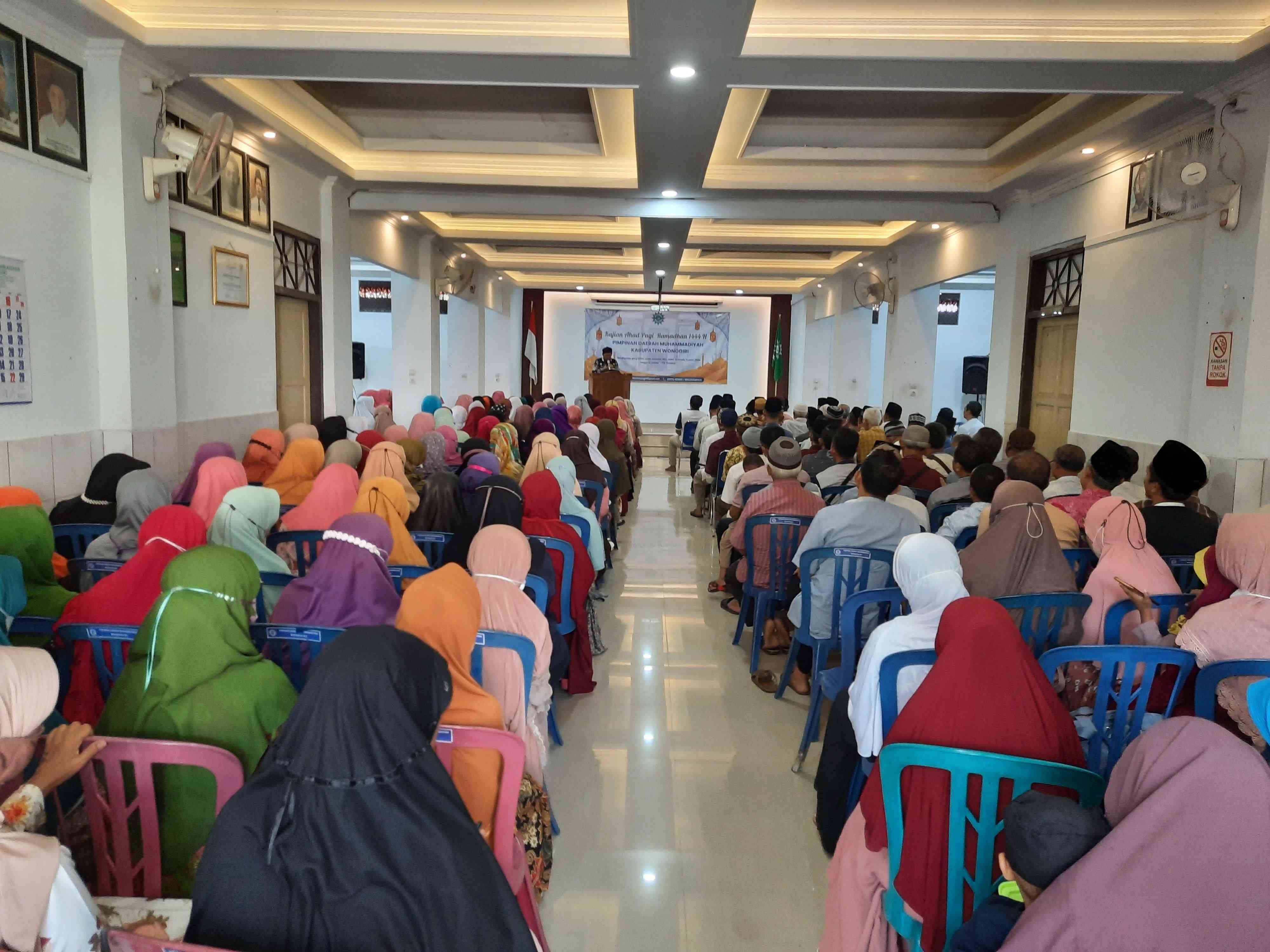 Mencari Inspirasi dari Pengajian Ahad Pagi di Balai Muhammadiyah Wonogiri. Dokpri. 