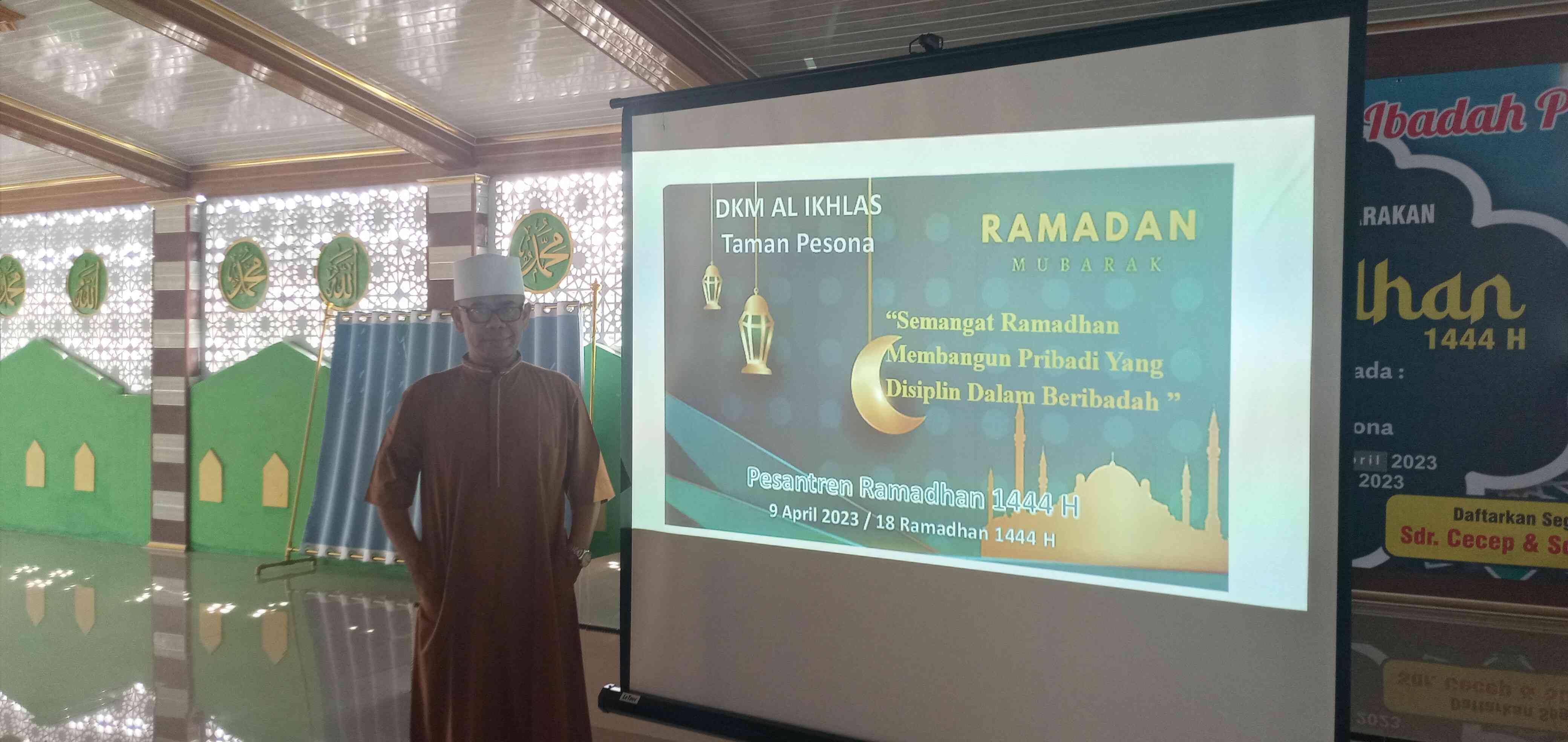 Ustadz Dedi S Al Ghifary S.Pd.I Ketua DKM Al Ikhlas di Pembukaan Sanlat Ramadhan 1444H