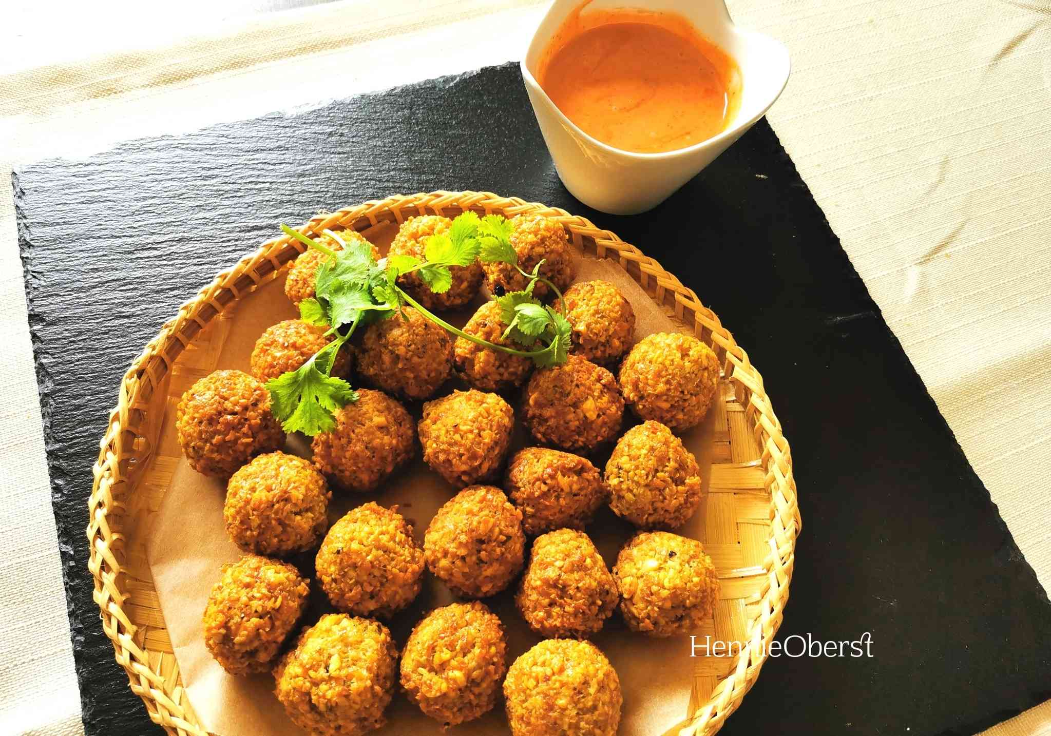 Falafel, bola-bola kacang dari Mesir penyemarak santapan Ramadan | foto: HennieOberst---