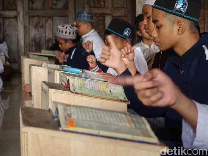 para santri Darul A'shok foto: Jauhari Wawan S/Detik