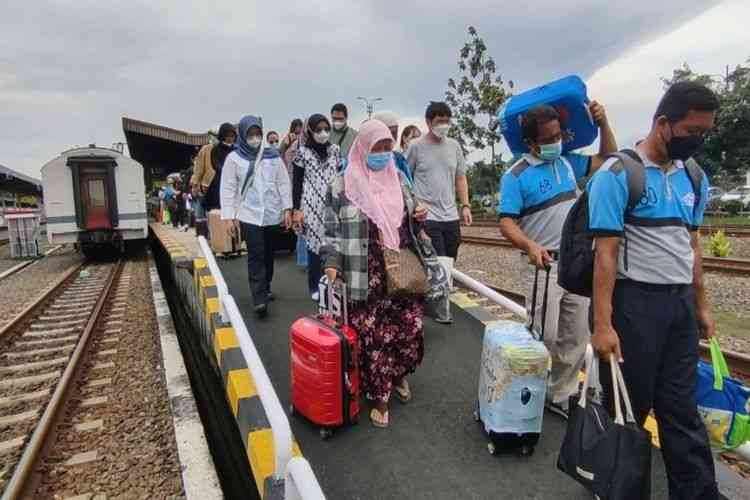 Ilustrasi pemudik. (M syahri romdhon dipublikasikan kompas.com)