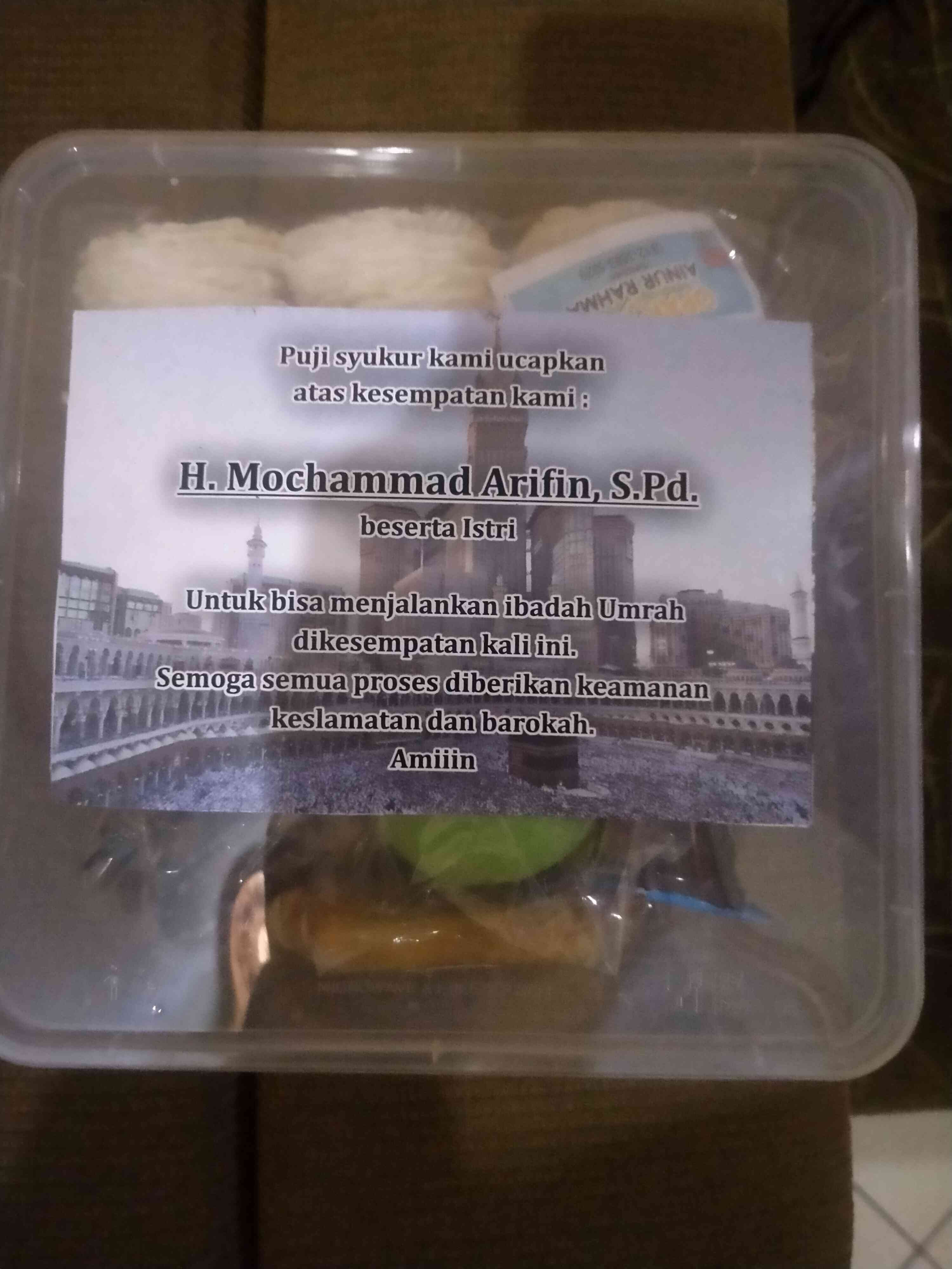 Wadah makan dari tasyakuran umrah  (foto dokpri)