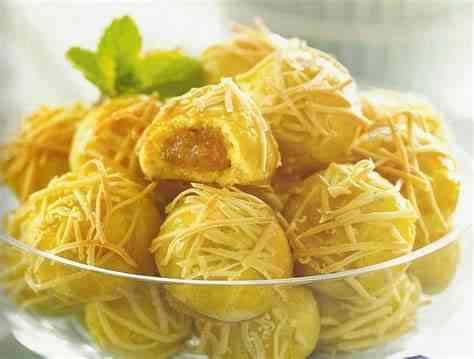 Kue nastar (Sumber : notepam.com)