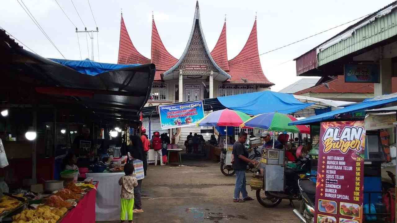 Suasana Pasar Pabukoan Setelah Ashar (Dokpri)