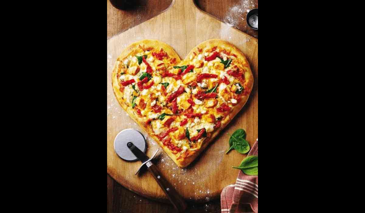 Foto: Pizza berbentuk hati. Pinterest/Drummond