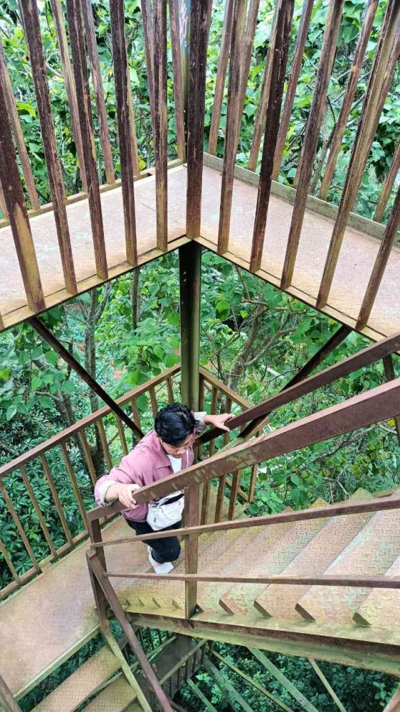 Gardu Pandang-Tebing Keraton-tp.jpg