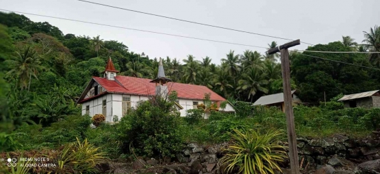 Gedung GPM Jemaat Layeni Pulau Teon Kabupaten Maluku Tengah (dok. pribadi)