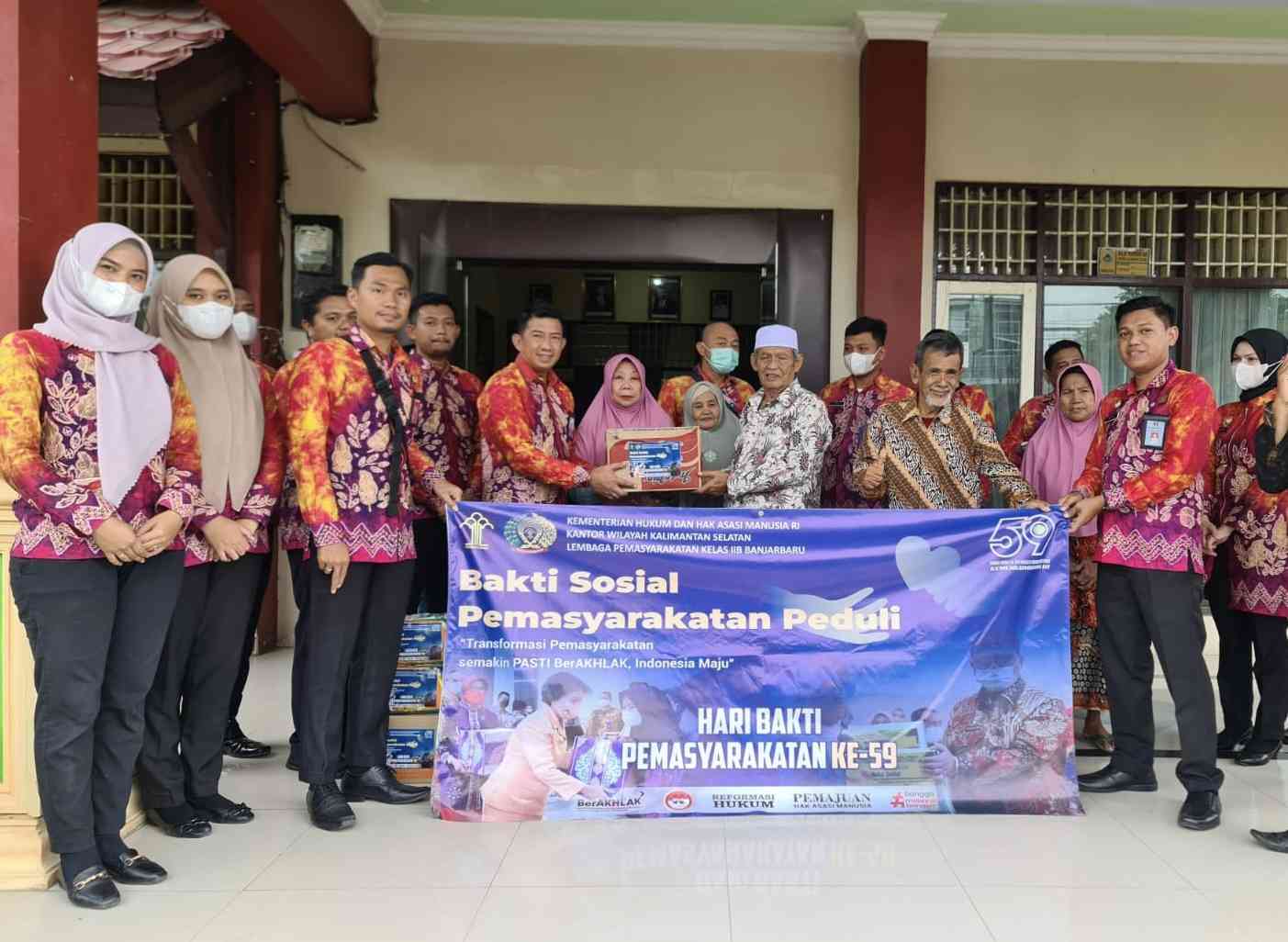 Foto Artikel : Lapas Banjarbaru Berbagi Sembako Ke Rumah Anak Yatim Ar ...