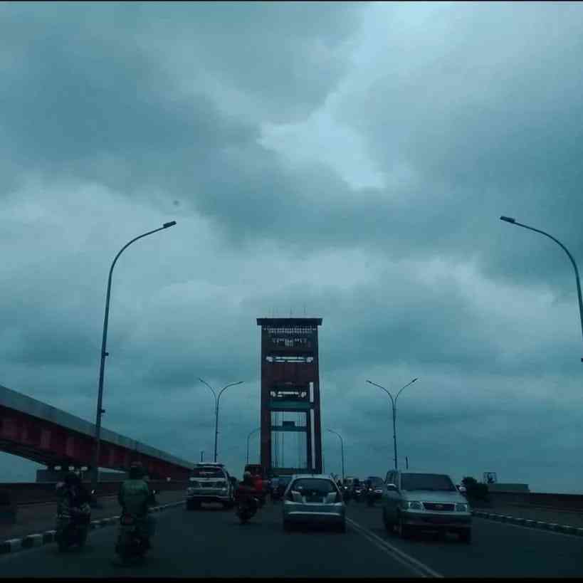 Jembatan Ampera (Dok. Pribadi)