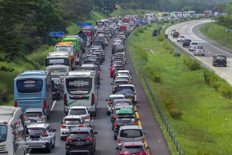 arus mudik tahun ini diperkirakan 123 juta jiwa dokumentasi kompas.com