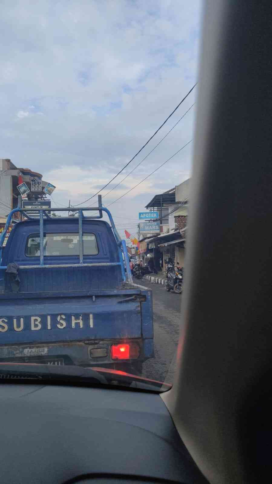 Foto pulang setelah keadaan aman koleksi pribadi