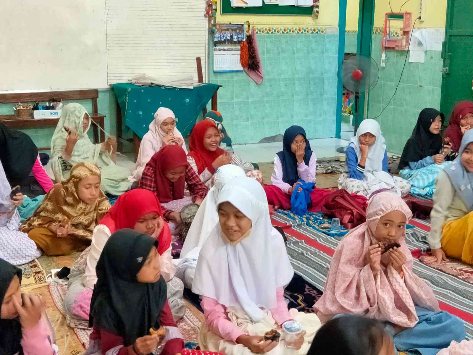 Refleksi Ramadhan 1444 H, Ratusan Siswa SDN Pati Lor 03 Ikuti Tausyah dan Buka Bersama