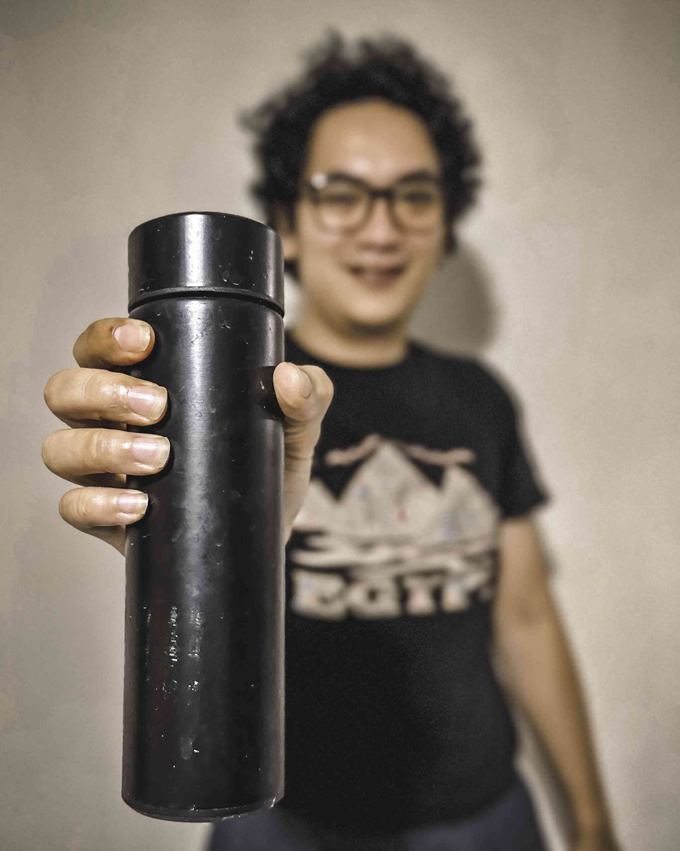 Tumbler, peralatan yang wajib dibawa traveller berwawasan lingkungan. (sumber: dokumentasi pribadi) 