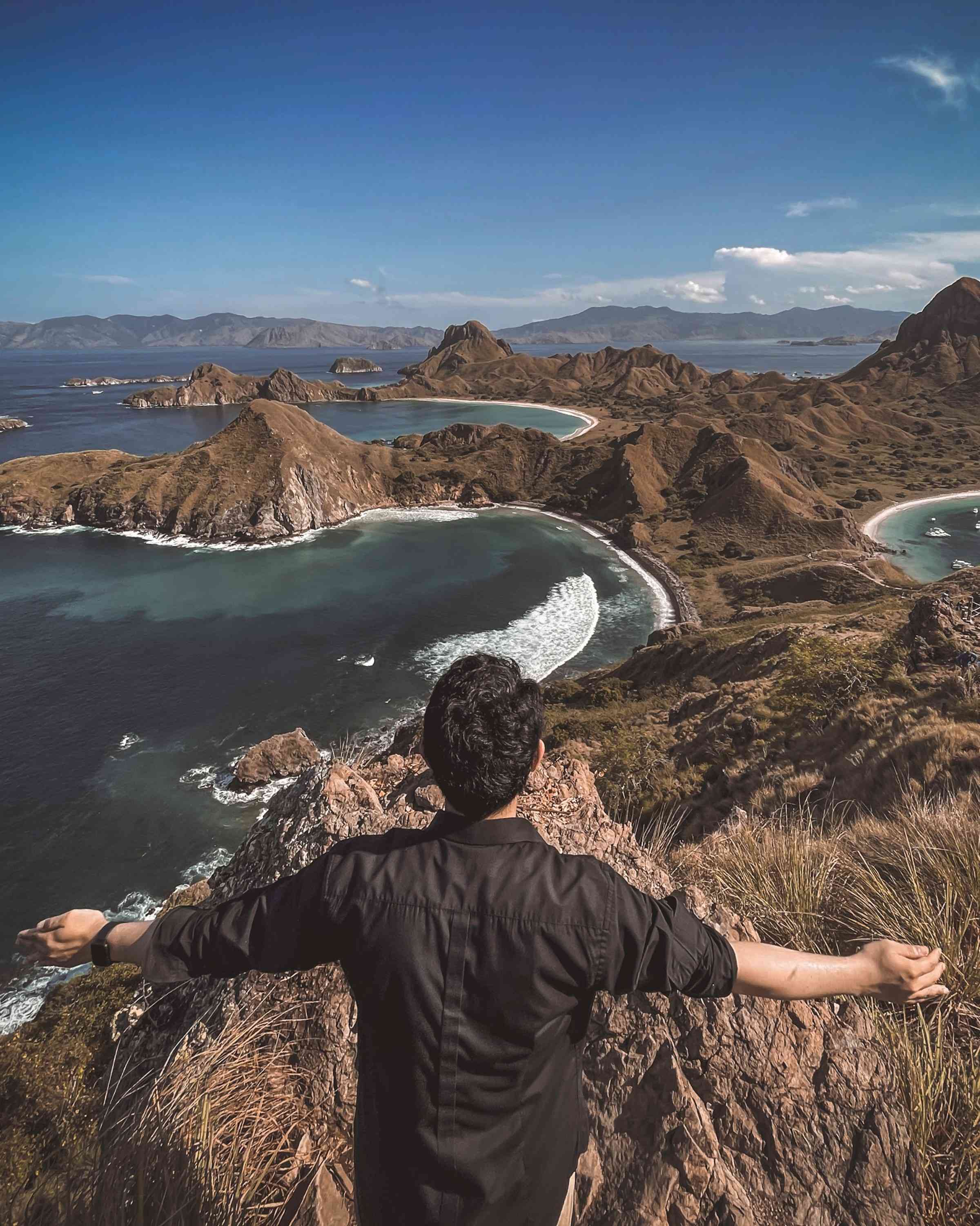 Keindahan Pulau Padar di Labuan Bajo, Nusa Tenggara Timur. (sumber: dokumentasi pribadi)