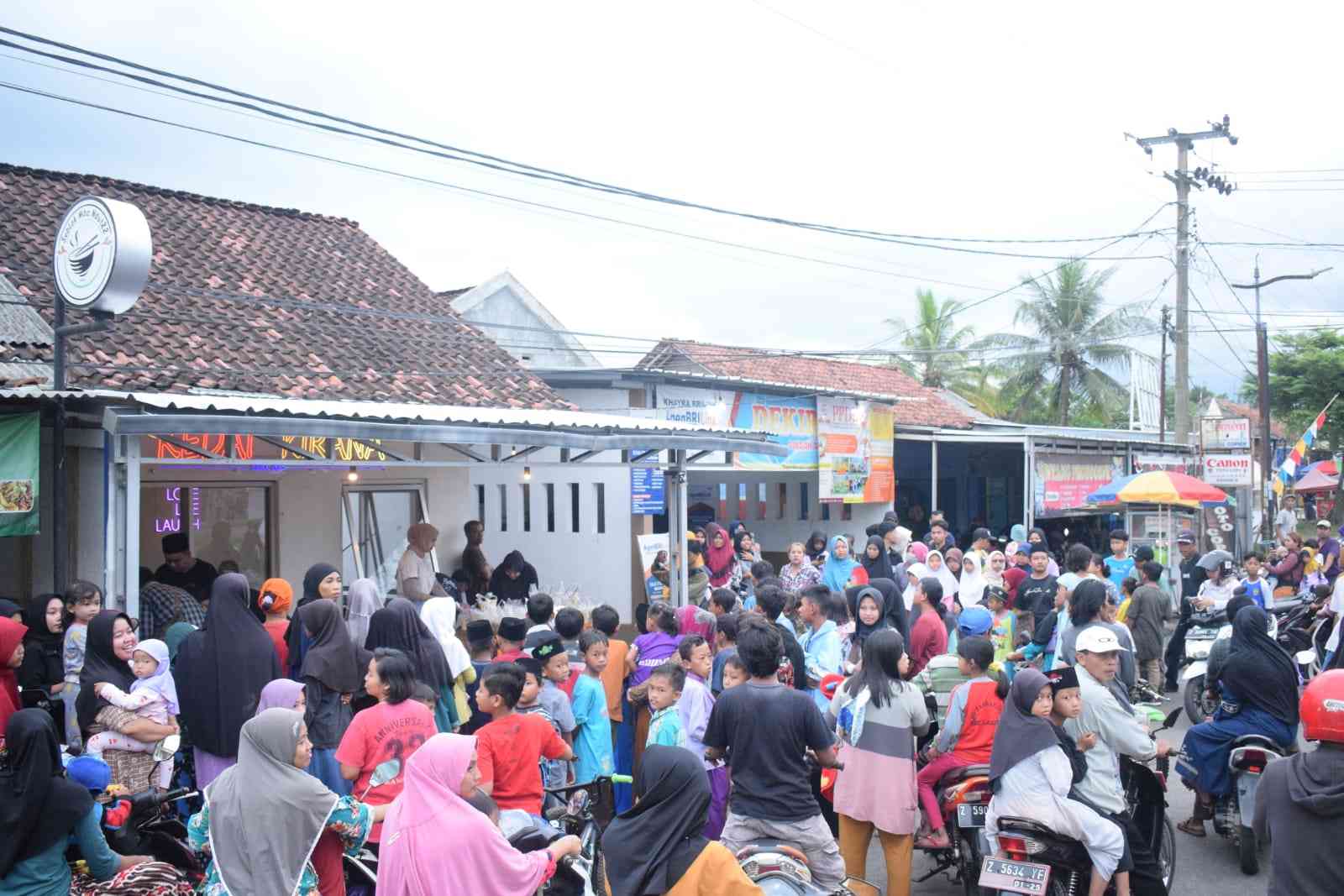 Antusiasme Warga Banjar di Kotu Iftar (Dokpri)