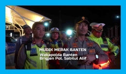 Wakapolda Banten Brigjen Pol Sabilul Alif di dermaga eksekutif  Pelabuhan Merak. Foto: Isson Khairul