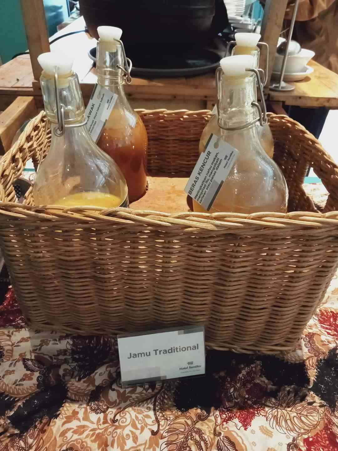 Jamu Traditional di Santika Hotel Bogor (Dok. Pribadi) 