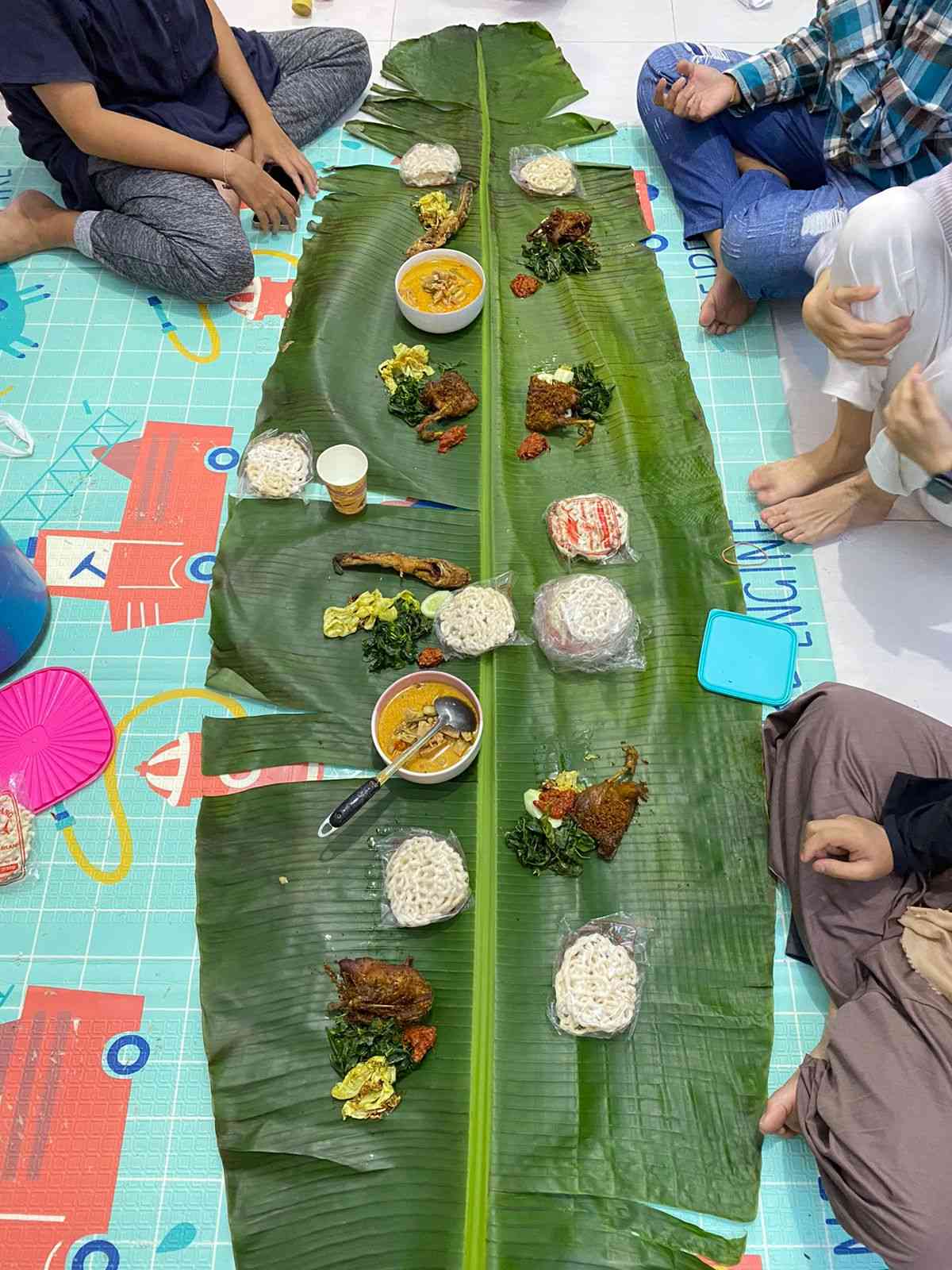 tampilan bukber kami yang ala kembul foto: Jihan Mawaddah