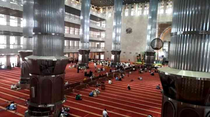 Suasana Istiqlal ketika Ramadan (dokpri)