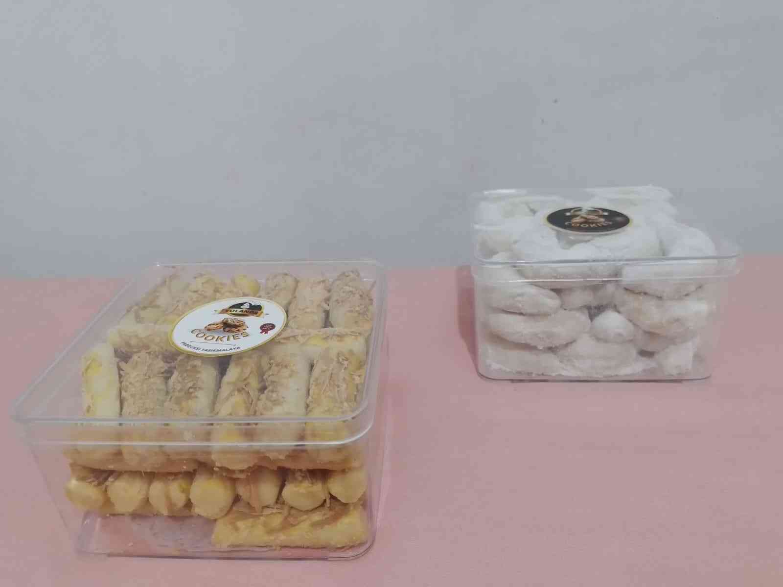 Dokpri: Kue Salju dan Kastengel