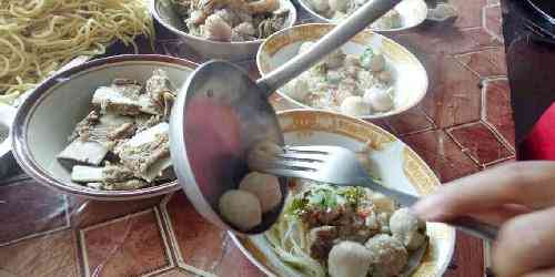 Mie Baso Mang Adul (carikulinerindonesia.com)