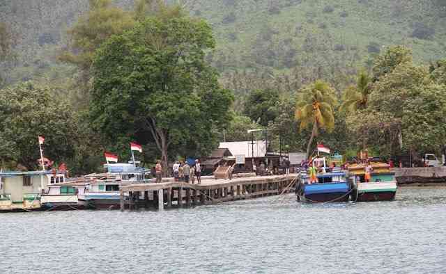 Dermaga pulau Sebesi 2014 (Pic. Dok pribadi Endah Kurnia Wirawati)