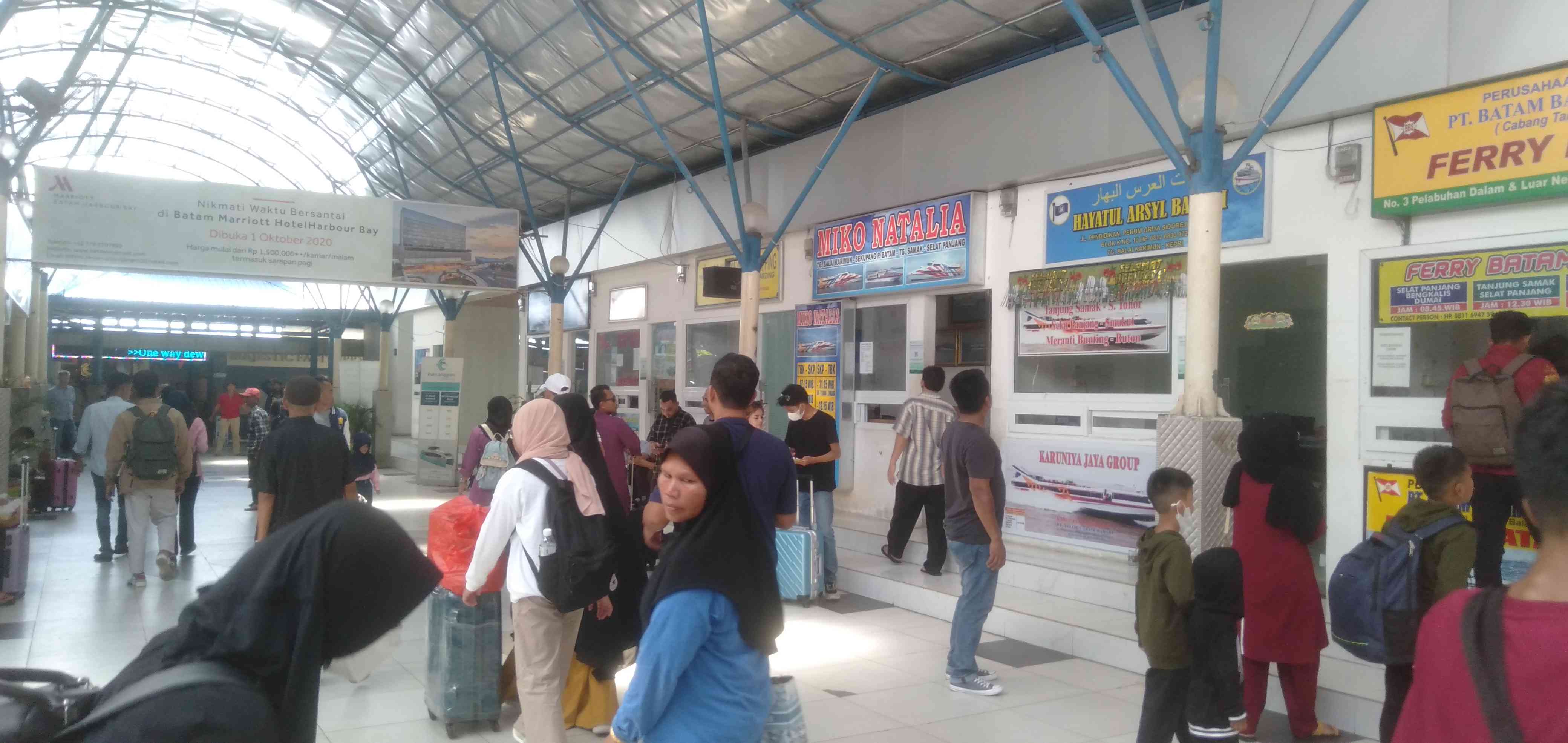 Poto: loket penjualan tiket Kapal pelabuhan Domestik Tanjungbalai Karimun (dokpri)