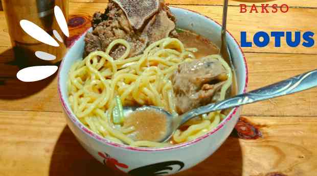 Bakso Lotus Stasiun Kiaracondong. Foto: Irma Tri Handayani