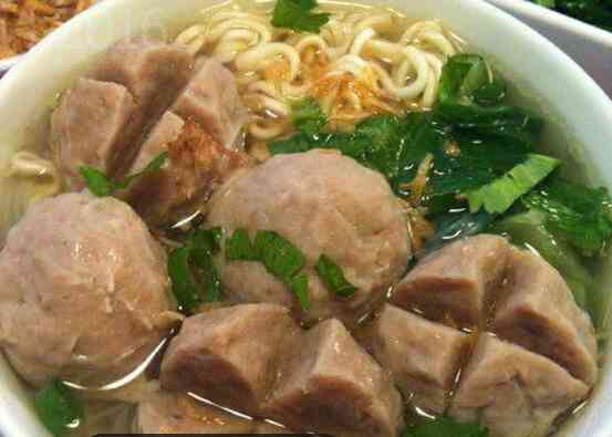 bakso favorit nusantara pemersatu keluarga (dokpri)