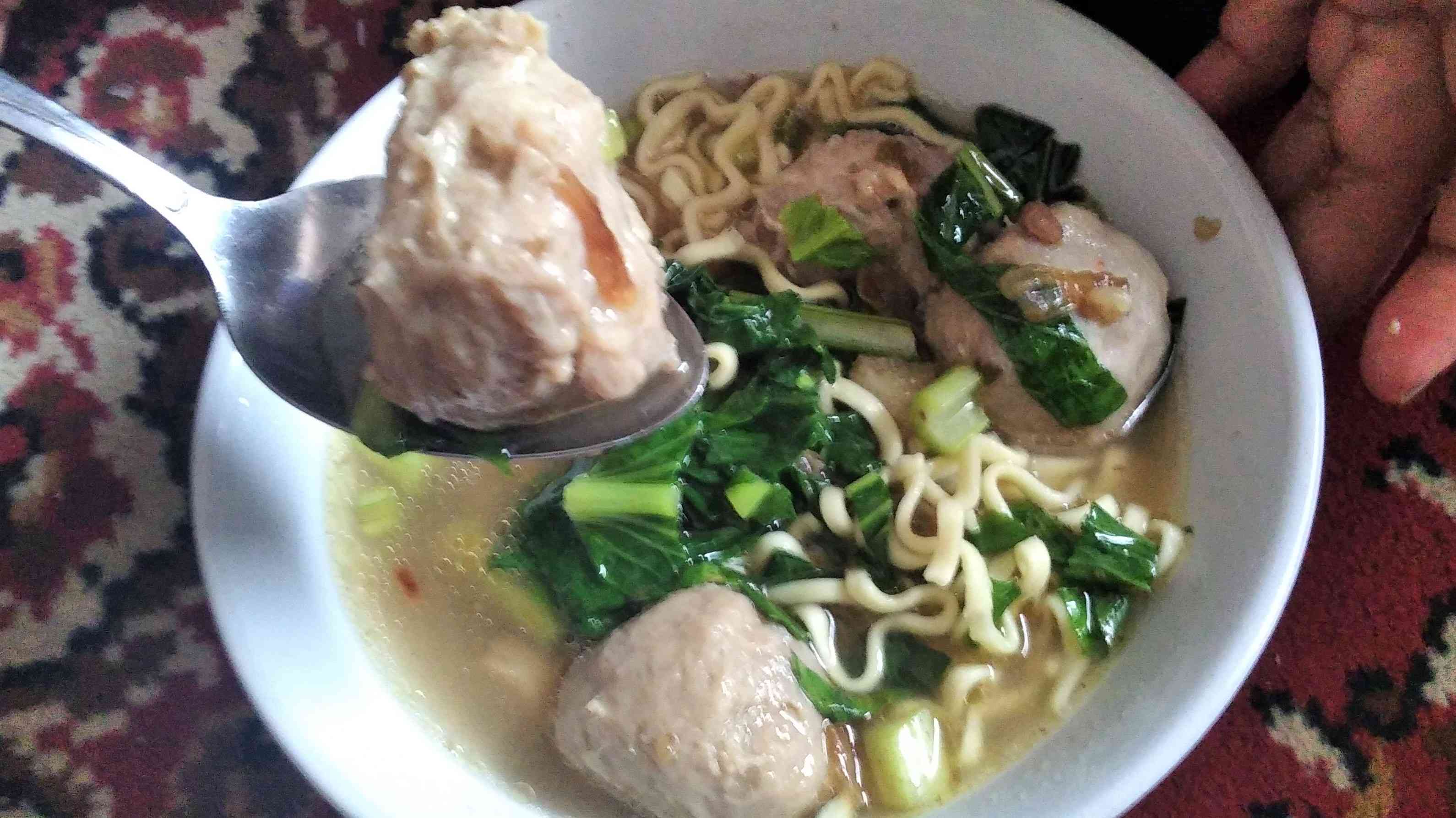 Bakso kuah polos yang kusuka (dok.windhu)