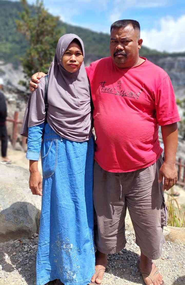 Wahid dan Istri Pemilik Bakso Mang Kentung (Dok. Bakso Kentung)