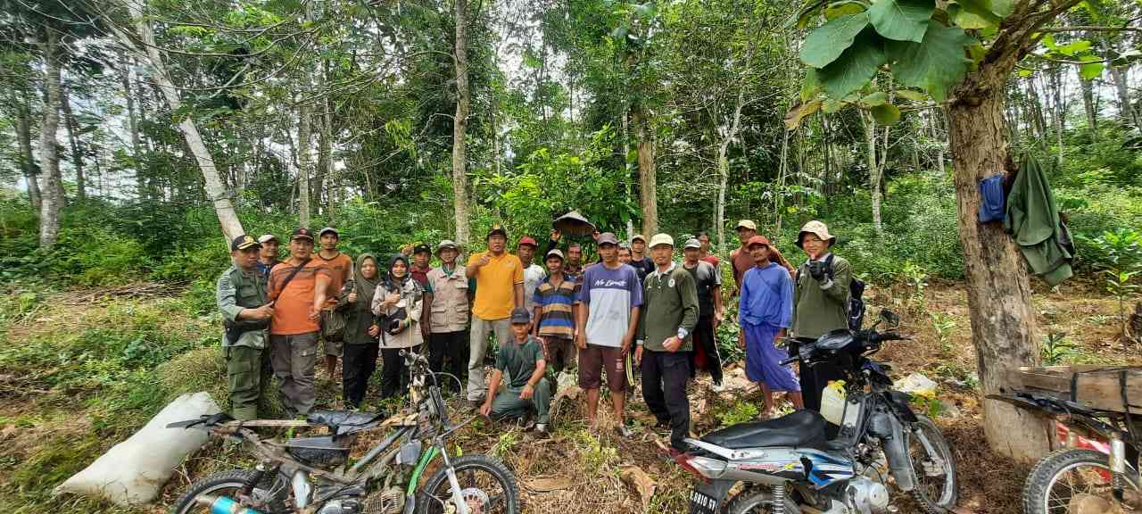 Gambar: Kegiatan Penyuluhan Kehutanan (doc. Pribadi)