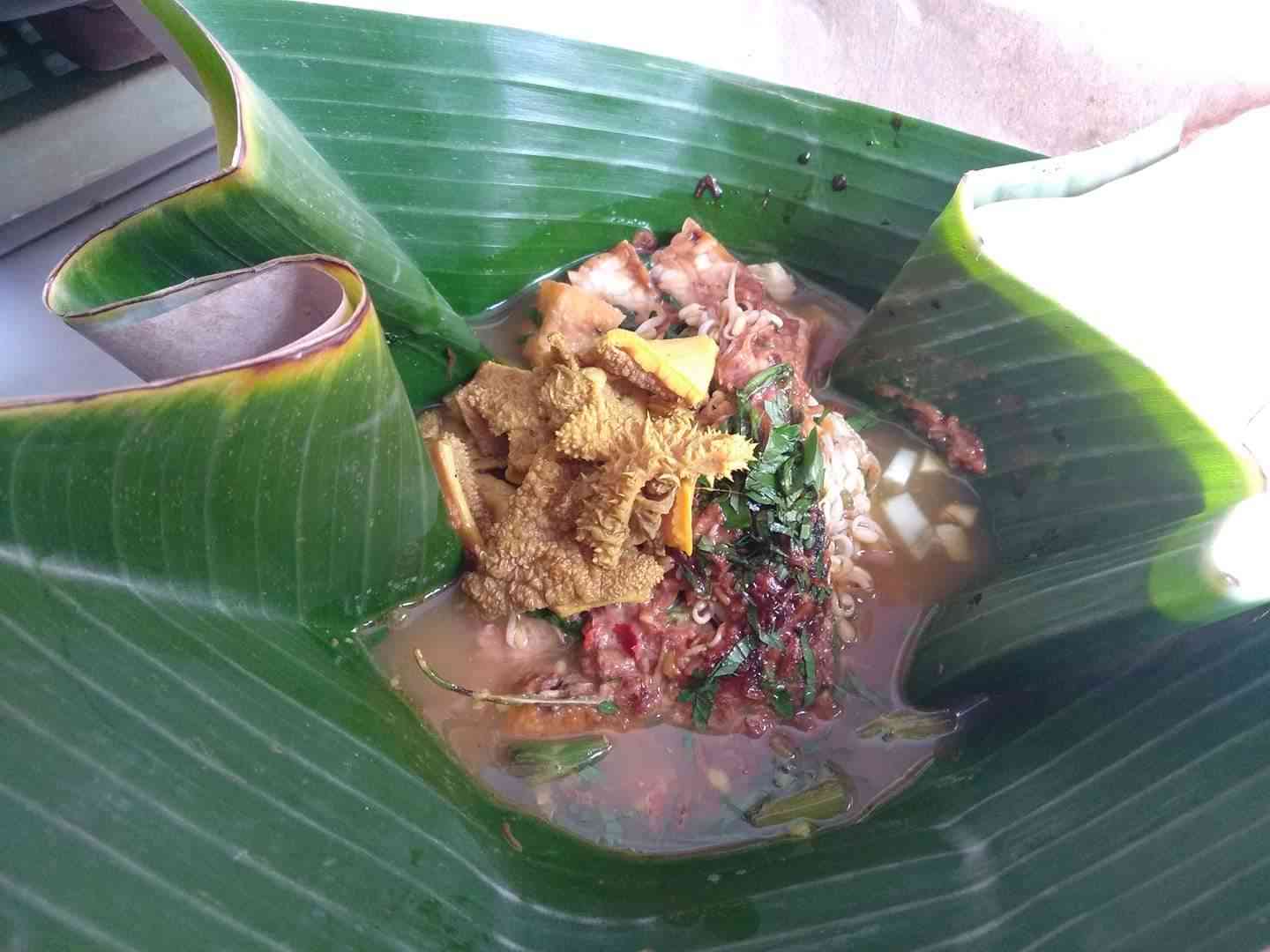 Rujak soto (Sumber: Fb Anisah Muzammil)
