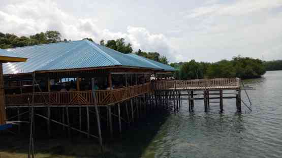 Salah satu kelong di Kota Batam. | Foto Dokumentasi Pribadi.